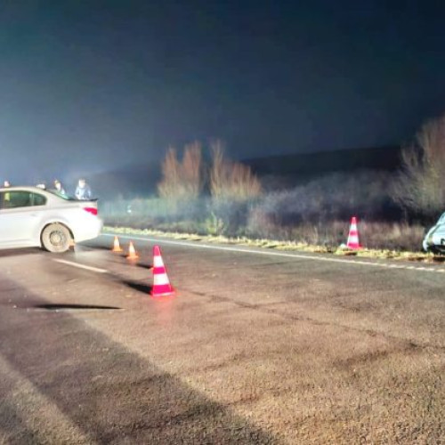 Accident rutier pe E70: mama și copilul, răniți