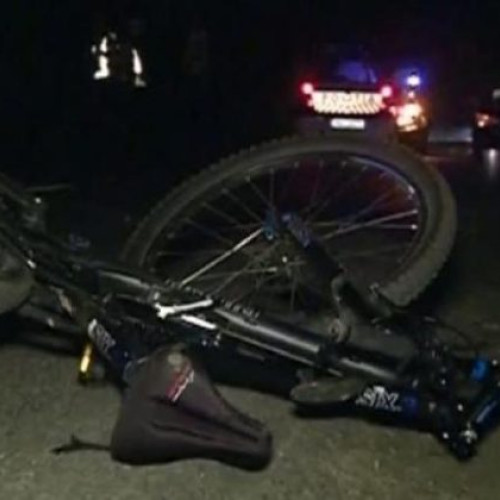 Șoferul beat ucide un biciclist în comuna Năsturelu