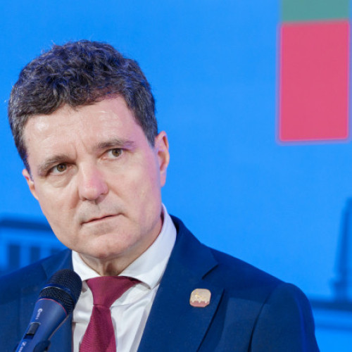 Nicușor Dan ar urma să discute cu Donald Trump la summitul NATO - surse