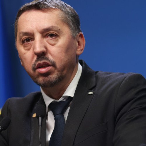 Daniel David anunță că va dona lunar 25% din salariu pentru burse sociale. „Sunt pregătit să fiu un ministru de sacrificiu”