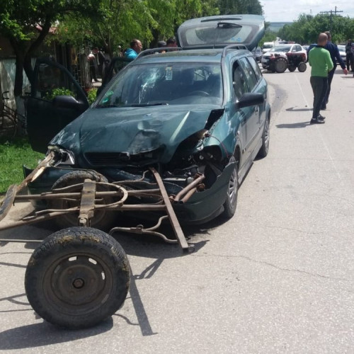 Un copil de doi ani, rănit într-un accident rutier