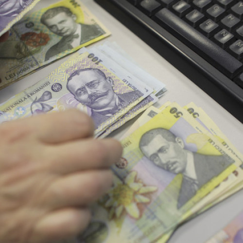 Efectul majorării TVA și a accizelor asupra ratei anuale a inflației în trimestrul III. Avertisment din partea BNR: „Un amplu salt”