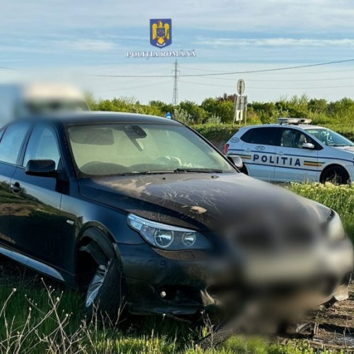 Circulație cu viteză de 206 km/h și refuz de oprire la semnalele polițiștilor