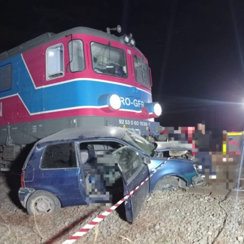 Accident feroviar fatal la Peretu: un autoturism lovit de tren, o victimă în vârstă de 75 de ani, manevre de resuscitare eşuate din cauza nepăsării şoferului