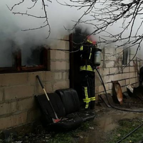 Incendiu mortal în localitatea Măgura: Bărbatul de 58 de ani şi-a pierdut viaţa în timp ce încerca să-şi salveze locuinţa de la flăcări