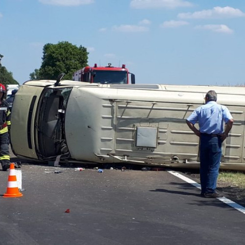 Accident de mașină în Furculești pe DN 52