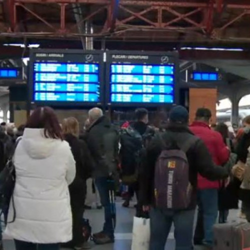 Protestul spontan al CFR a afectat peste 100 de trenuri si a creat intarzieri mari