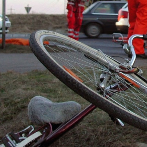 Accident rutier grav în Teleorman - Biciclistă grav rănită în Peretu