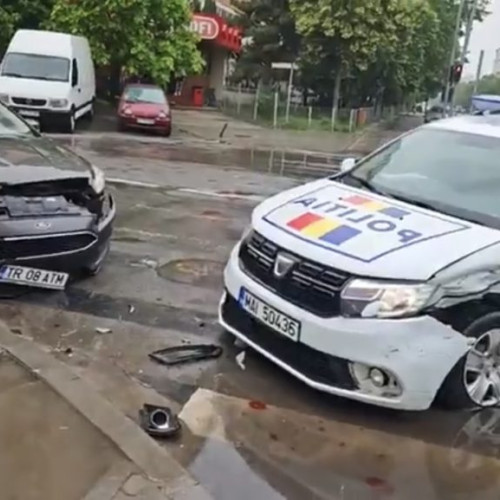 TR News - Stiri din Teleorman: Autospecială de poliție implicată în accident rutier în Alexandria