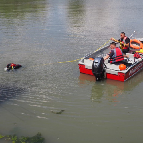 Tragedie la Balta Grosu 4: Un bărbat s-a înecat